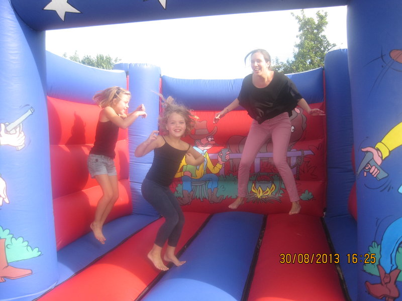BOUNCY CASTLE 15FT BY 18FT