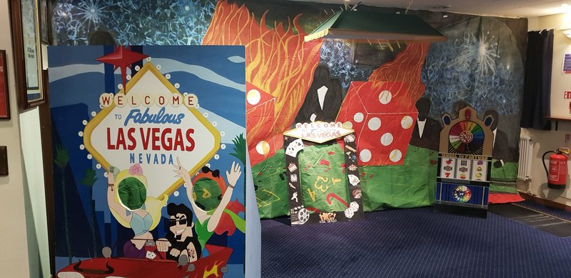 FUN CASINO VEGAS PROPS
